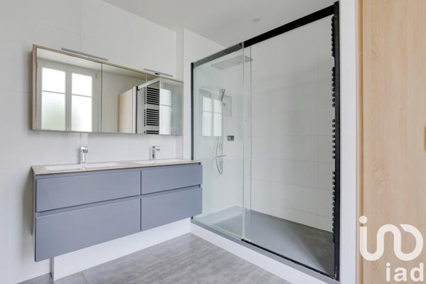 Maison 5 pièces de 174 m² à Saint-Cloud (92210)