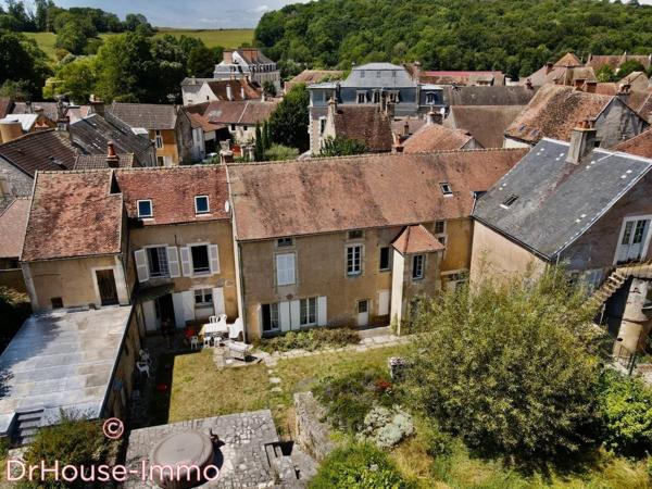 Maison à vendre 9 pièces de 252 m²