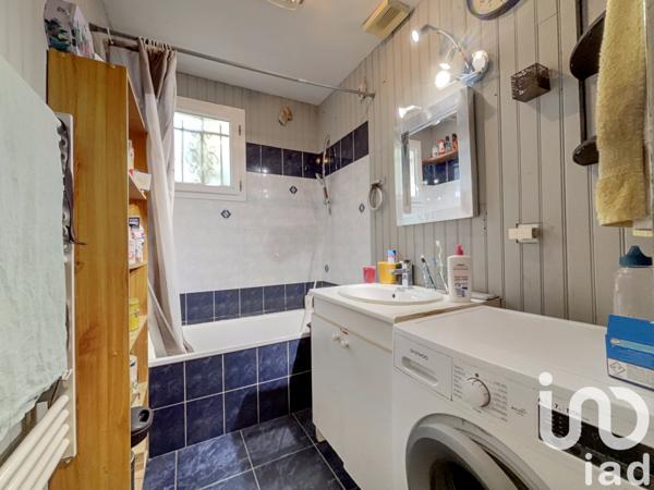 House for sale 5 rooms 115 m² Lescout