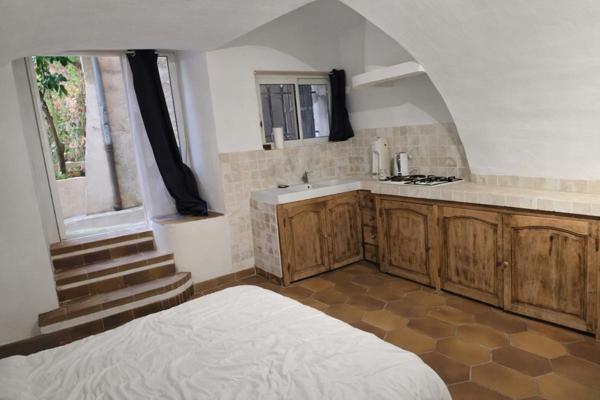 Maison de village avec jardin et studio indépendant