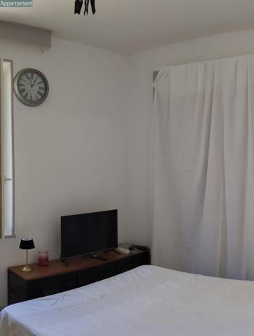 Maison à PIERRELATTE, 26700 - 10 pièces 297m²
