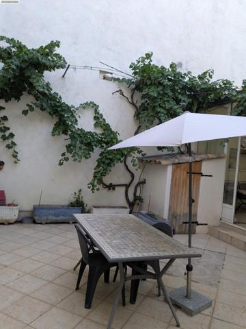 Maison à PIERRELATTE, 26700 - 10 pièces 297m²