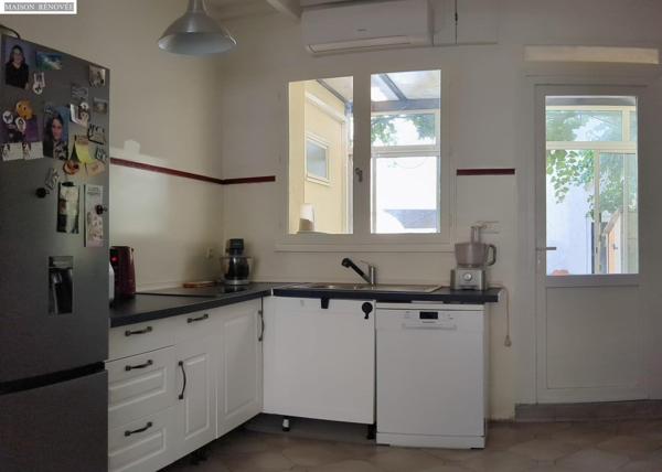 Maison à PIERRELATTE, 26700 - 10 pièces 297m²