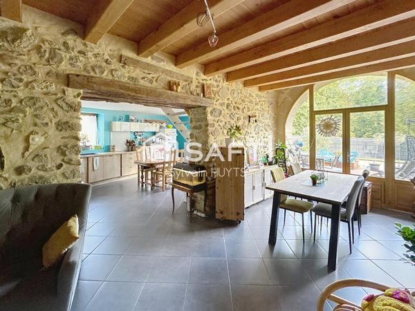 Corps de ferme de charme à 20mn de Genève