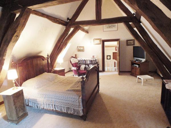 Dpt Côte d'Or (21), à vendre SEMUR EN AUXOIS propriete P15