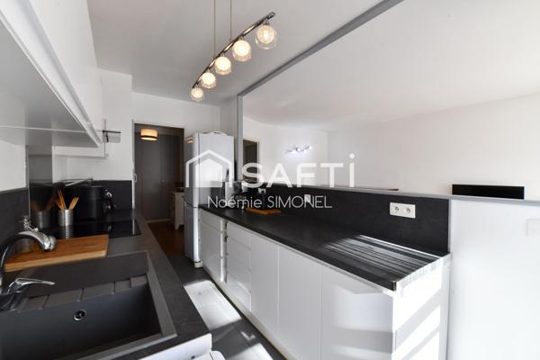 Appartement de trois pièces! Ravalement réglé par le propriétaire !