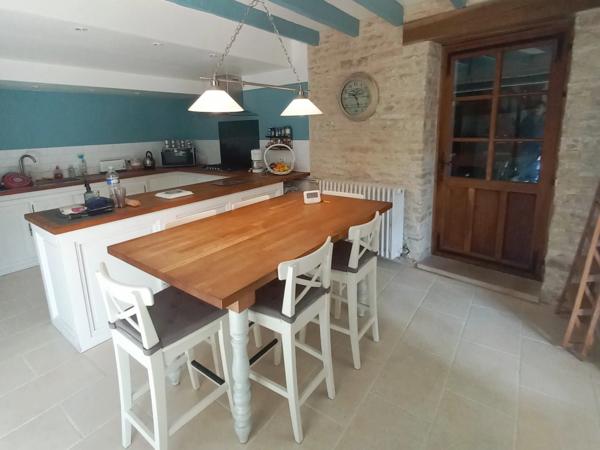 Maison de charme à vendre 6 pièces à SAINT VINNEMER (89) et son terrain de 700m²