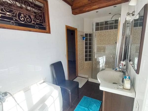 Maison de charme à vendre 6 pièces à SAINT VINNEMER (89) et son terrain de 700m²