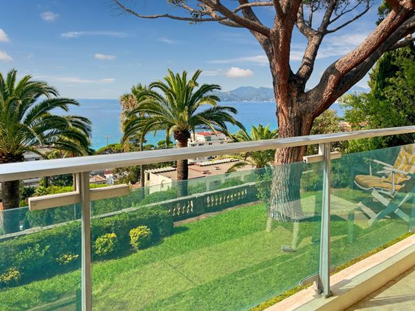 4 P Superbe Vue Mer proche des plages au calme...