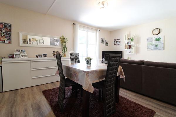 À vendre Charmant appartement avec jardin à Guignes