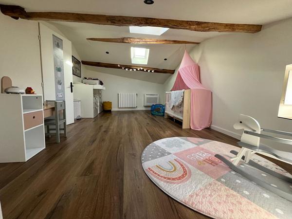 Maison Pleine de Charme - Neyron 5 pièces 136m² environ