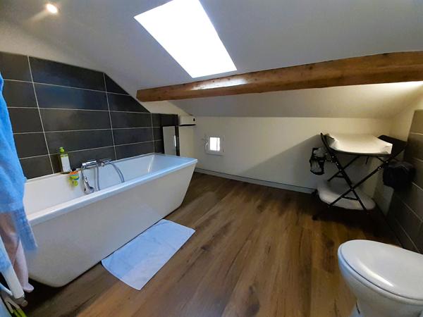 Maison Pleine de Charme - Neyron 5 pièces 136m² environ