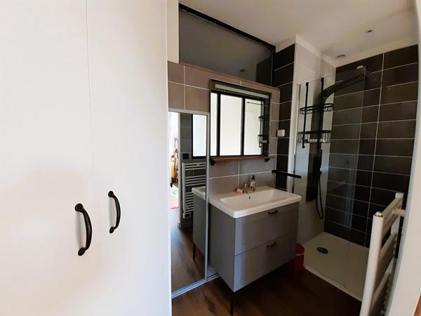 Maison Pleine de Charme - Neyron 5 pièces 136m² environ