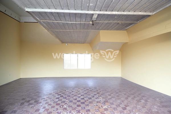 Maison à vendre 6 pièces de 139 m² à Saint-Chamas