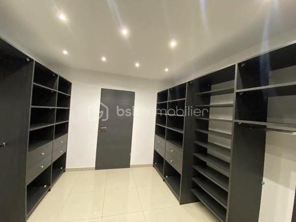 Propriete de 280 m²