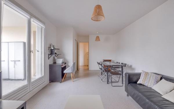 Appartement à vendre    4 pièces • 79,25 m2 Lyon 3