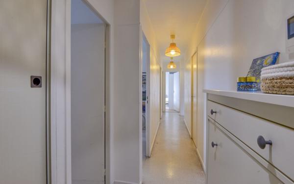 Appartement à vendre    4 pièces • 79,25 m2 Lyon 3