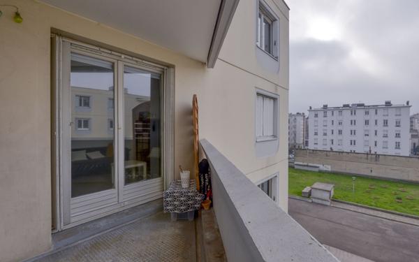 Appartement à vendre    4 pièces • 79,25 m2 Lyon 3