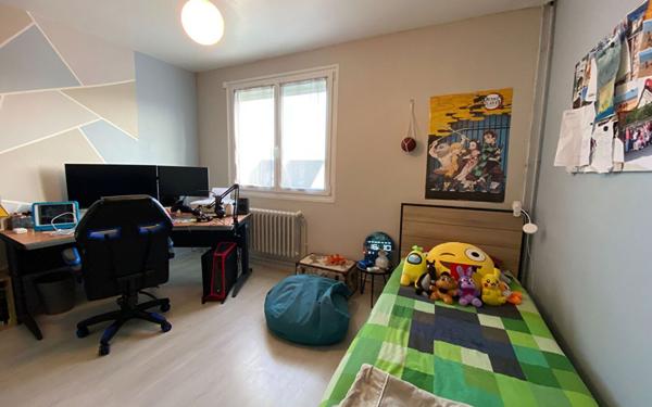 Maison à vendre    7 pièces •  Équeurdreville-Hainneville