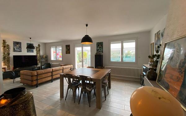 Maison à vendre    7 pièces •  Équeurdreville-Hainneville