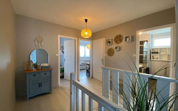 Maison à vendre    7 pièces •  Équeurdreville-Hainneville