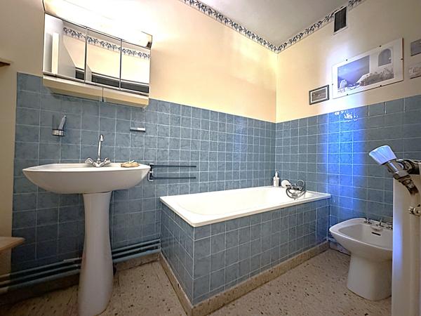 Appartement 3 pièces - 80 m² Exclusivité efficity