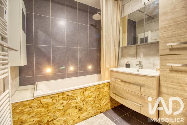 Appartement à vendre 3 pièces 69,87 m² Cergy