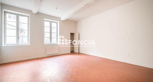 À vendre Studio 35.27 m² - Nîmes 30000