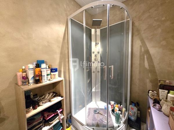 Pavillon en centre ville! Idéal investisseurs!