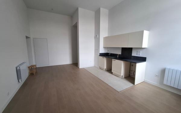 Appartement à louer    4 pièces • 73,74 m2 Compiègne