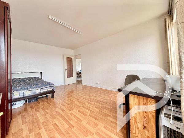 Appartement 4 pièces 74.02 m2