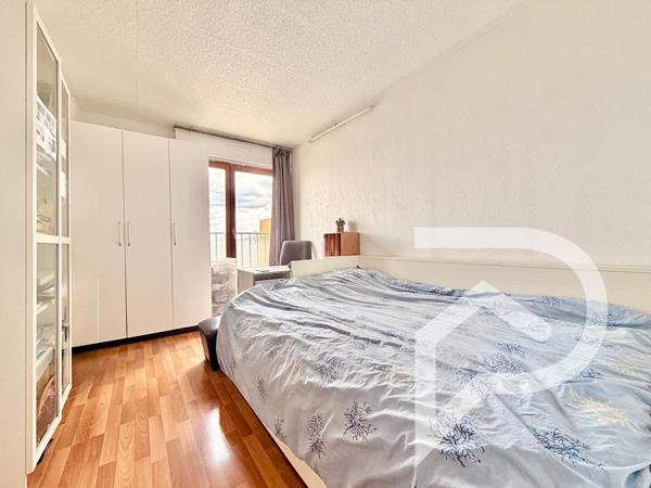 Appartement 4 pièces 74.02 m2