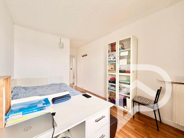Appartement 4 pièces 74.02 m2