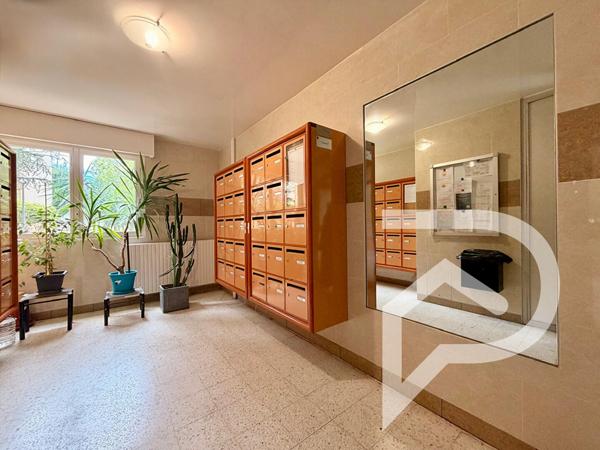 Appartement 4 pièces 74.02 m2
