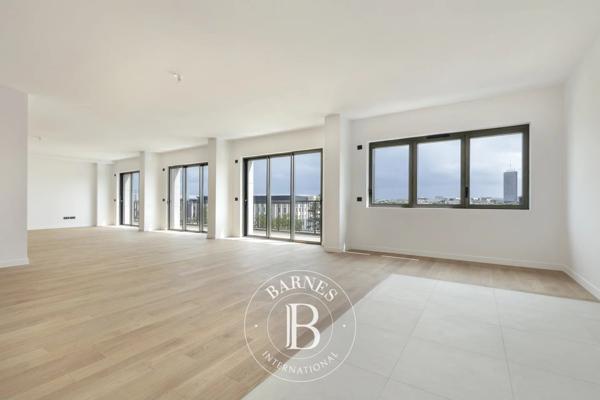 Neuilly-sur-Seine, Penthouse 4 Chambres -  203 m² à vendre