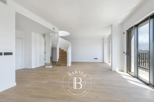Neuilly-sur-Seine, Penthouse 4 Chambres -  203 m² à vendre