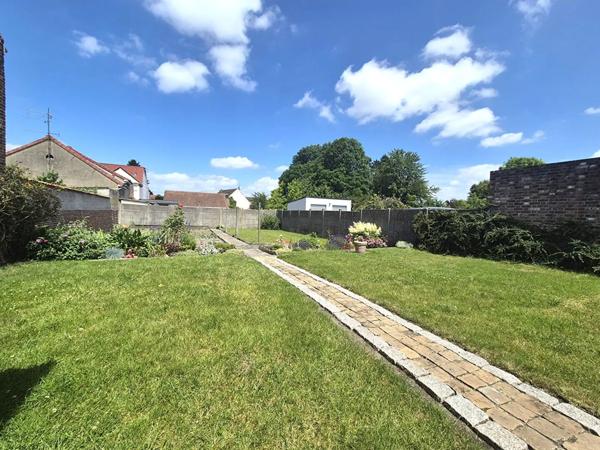 Maison à vendre 10 pièces 165m² Oignies (62590)