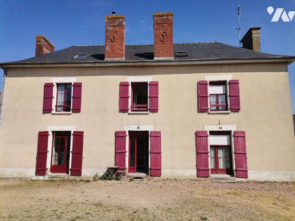 BREAL SOUS MONTFORT - Centre-ville, appartement T3 duplex de 44.70 m², loué.