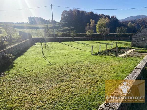 Vente                                                      Maison
                        
                     6 pièces                      196 m2                     à Arzenc-d'Apcher