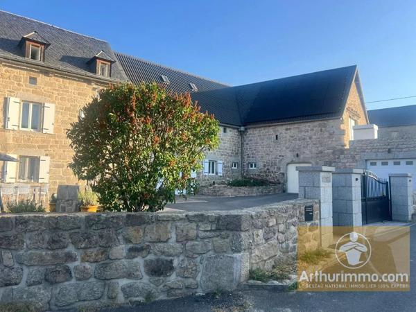 Vente                                                      Maison
                        
                     6 pièces                      196 m2                     à Arzenc-d'Apcher