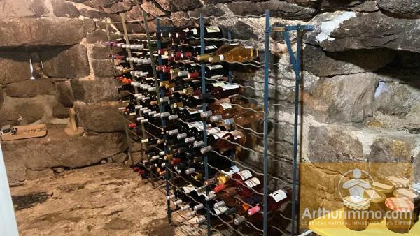 Vente                                                      Maison
                        
                     6 pièces                      196 m2                     à Arzenc-d'Apcher