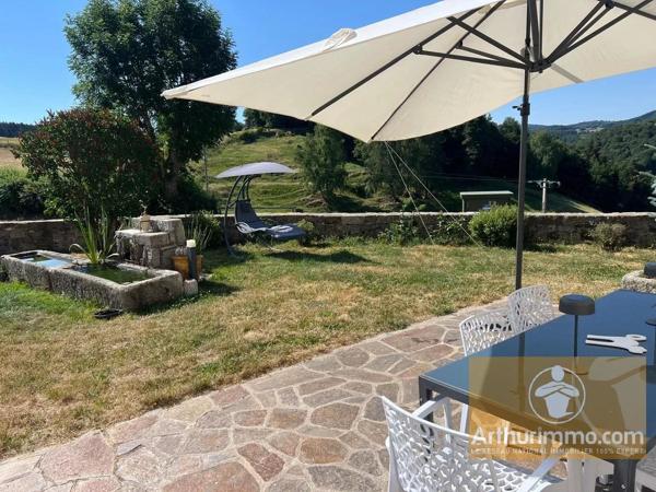 Vente                                                      Maison
                        
                     6 pièces                      196 m2                     à Arzenc-d'Apcher