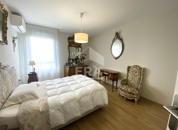 PAU -  Appartement T3  de 69 m2  avec place de parking