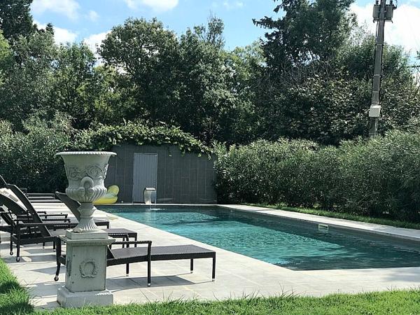 Saintes maries de la mer (13460) Nouveau, Splendide Mas de 1000 m2 env avec 5 logements, 2 piscines, parcs 1 Ha, 40 couchages...