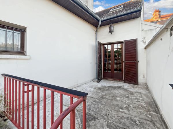 Maison 6 pièces, 3 chambres 142 m² de parcelle