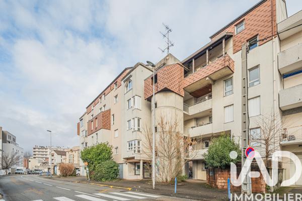 Appartement à vendre 4 pièces 79 m² Saint-Martin-d'Hères