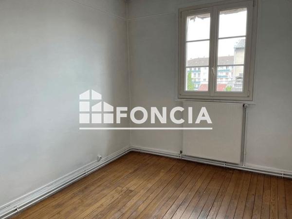 Location Appartement 3 pièces 57.9 m² - 72/74 RUE CARNOT Chateau Thierry 02400