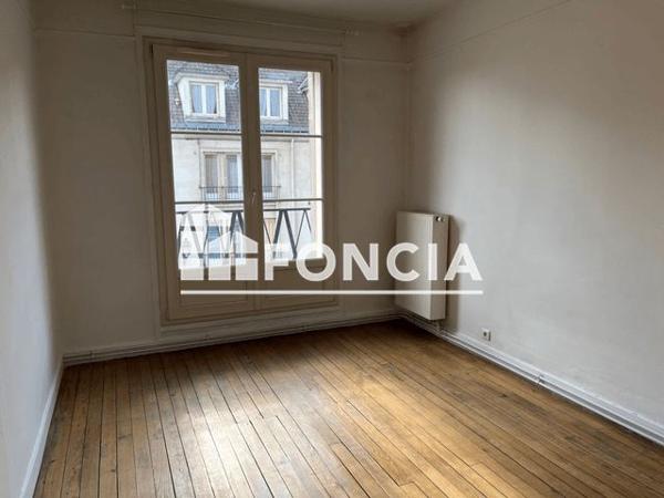 Location Appartement 3 pièces 57.9 m² - 72/74 RUE CARNOT Chateau Thierry 02400