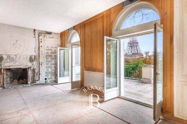 Paris 16ème, Triplex  700 m² à vendre