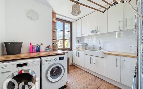 Maison à vendre    10 pièces • 290 m2 Saint-Jean-de-Gonville